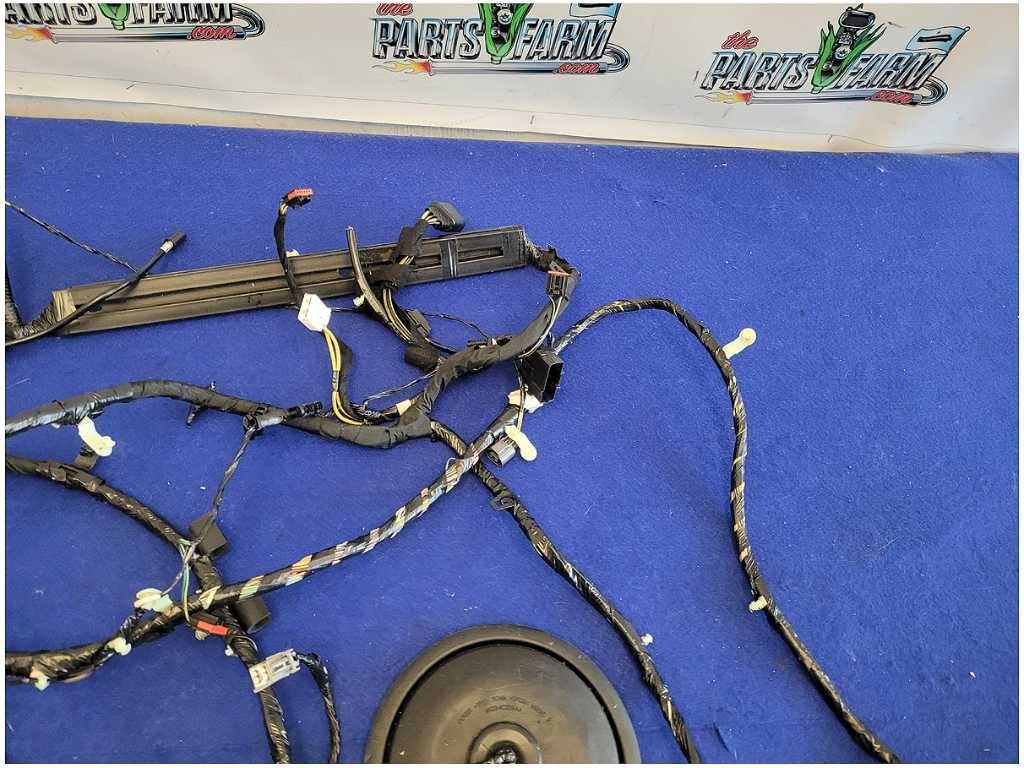 2010 Ford Mustang GT 4.6L Coupe A/T Body Harness Plug *Cut Wires* 2759 - The Parts Farm