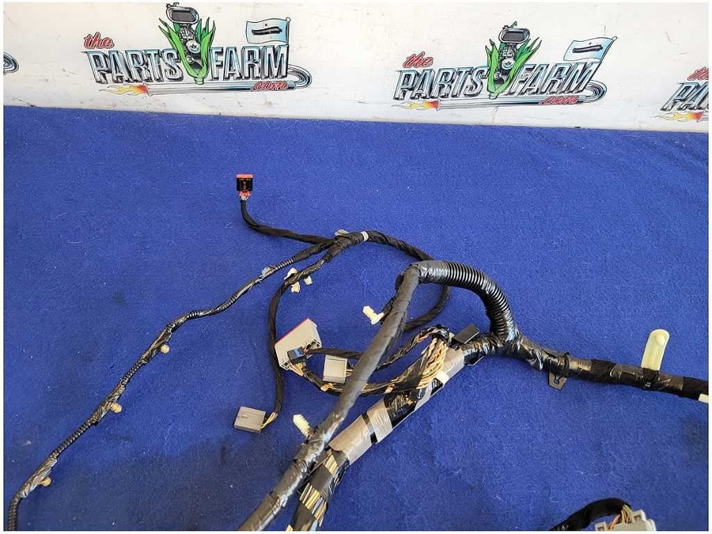 2010 Ford Mustang GT S197 4.6L Coupe Dash Harness Auto Trans *Cut Wires* 2759 - The Parts Farm