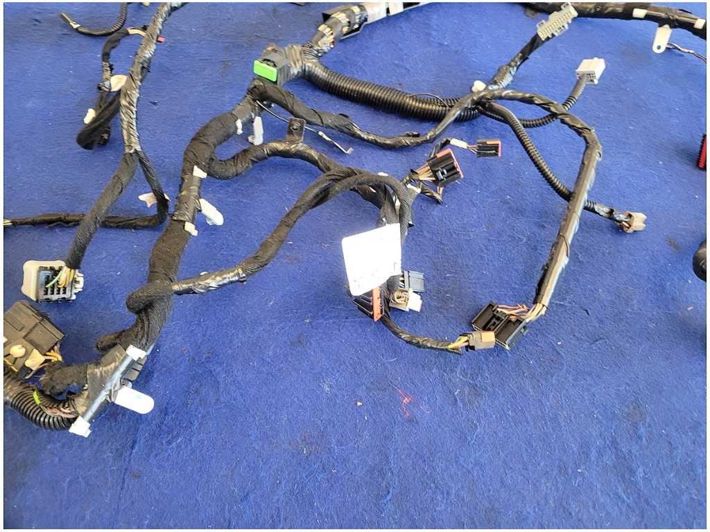 2010 Ford Mustang GT S197 4.6L Coupe Dash Harness Auto Trans *Cut Wires* 2759 - The Parts Farm
