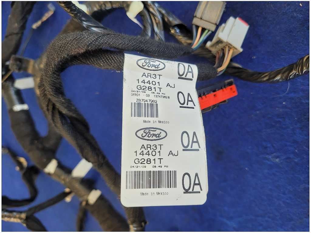 2010 Ford Mustang GT S197 4.6L Coupe Dash Harness Auto Trans *Cut Wires* 2759 - The Parts Farm