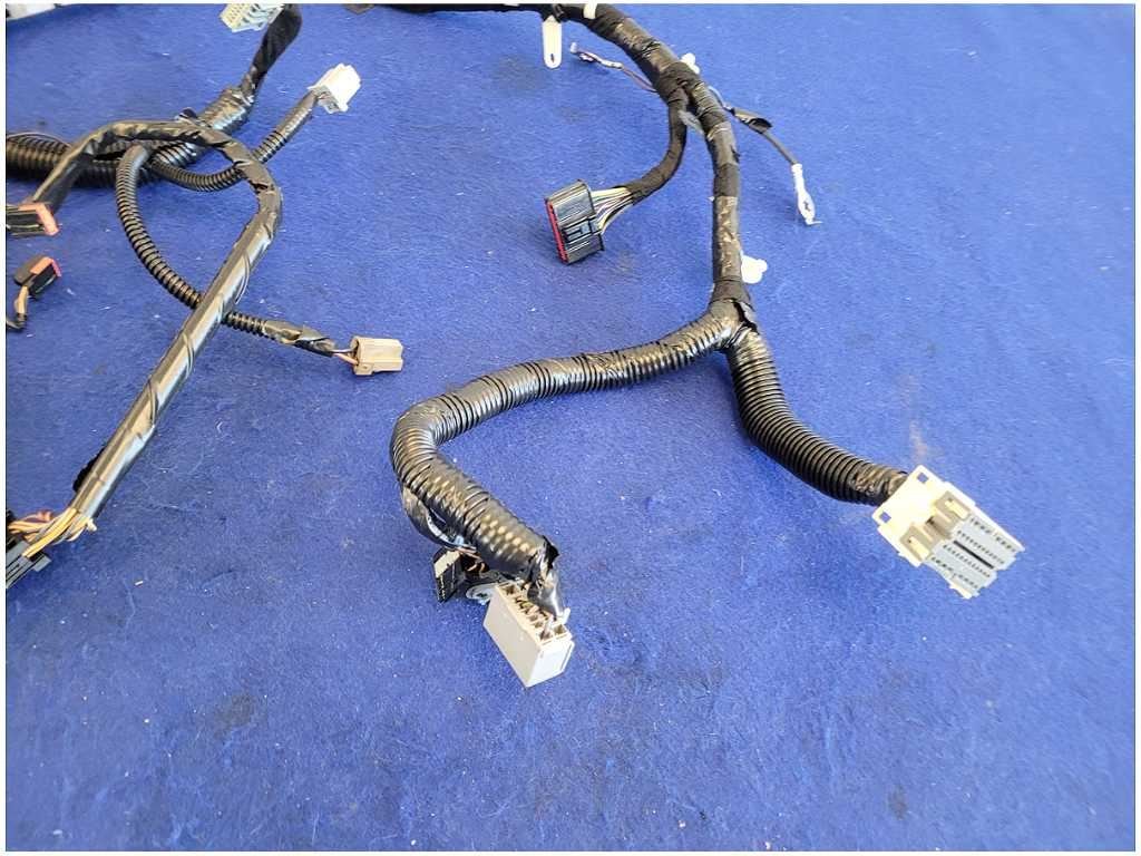 2010 Ford Mustang GT S197 4.6L Coupe Dash Harness Auto Trans *Cut Wires* 2759 - The Parts Farm