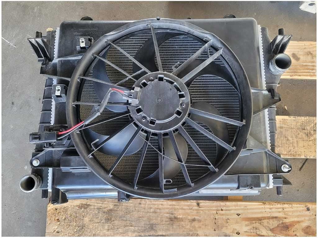 2011 - 2012 Ford Mustang Shelby GT500 Radiator Fan Engine Cooling 2710 - The Parts Farm