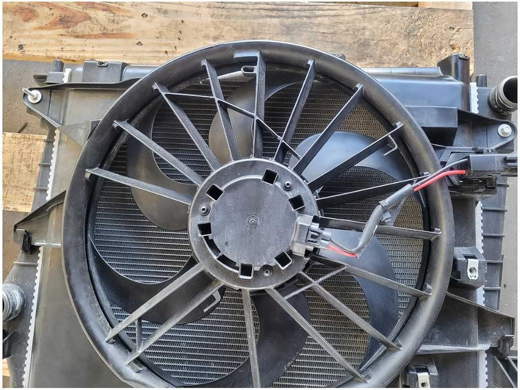 2011 - 2012 Ford Mustang Shelby GT500 Radiator Fan Engine Cooling 2710 - The Parts Farm