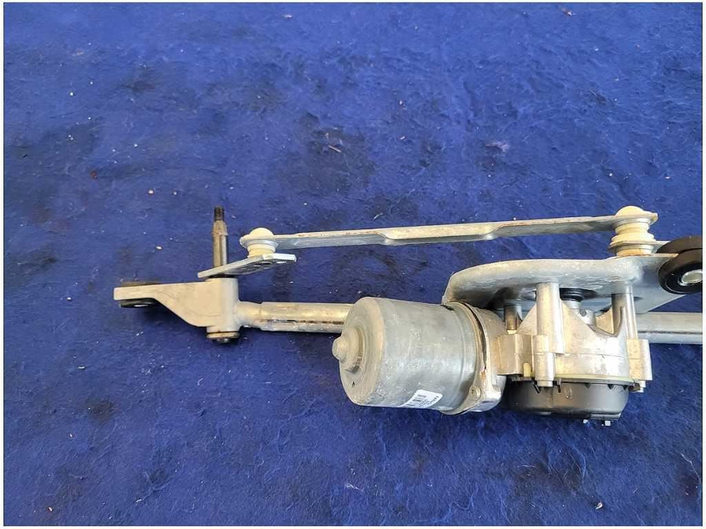 2011-2014 Ford Mustang Boss 302 GT Front Wiper Motor Linkage Windshield 2902 - The Parts Farm