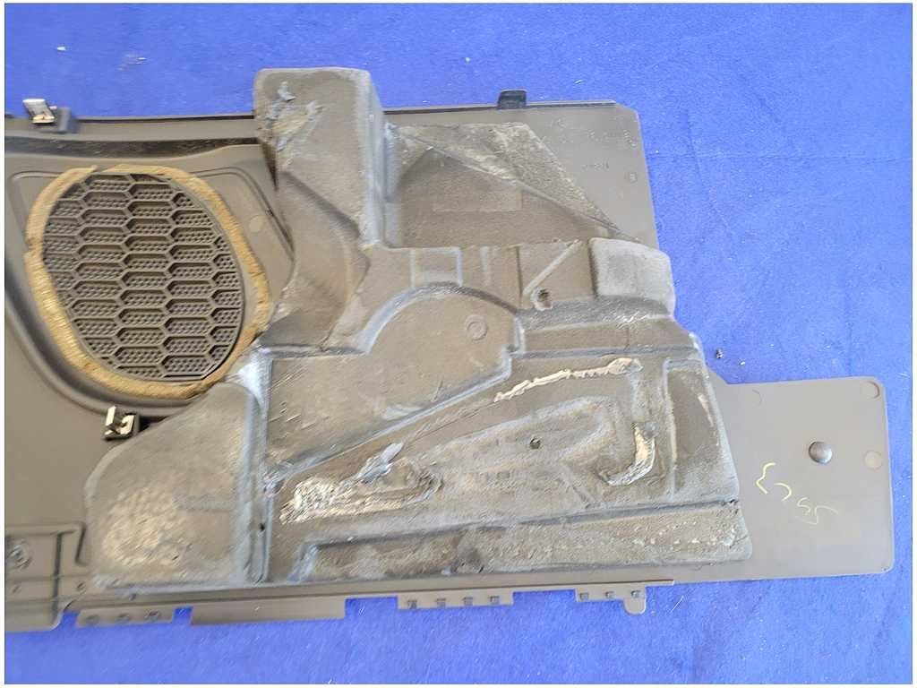 2011 - 2014 Ford Mustang Convertible Passenger Rear Quarter Panel Trim 2879 - The Parts Farm