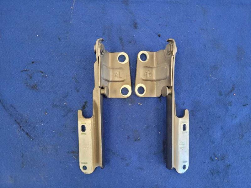 2011 - 2014 Ford Mustang GT 5.0L Pair Hood Hinge Scissor Front 2468 - The Parts Farm