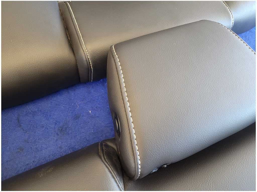 2011-2014 Ford Mustang GT Convertible Rear Leather Seats Upper Lower 2901 - The Parts Farm