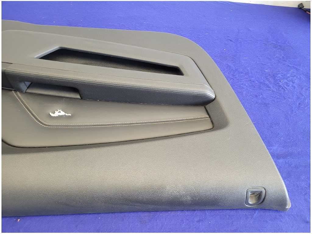 2011 - 2014 Ford Mustang GT Coupe Pair Front Door Panels Card Shaker Speaker 2728 - The Parts Farm