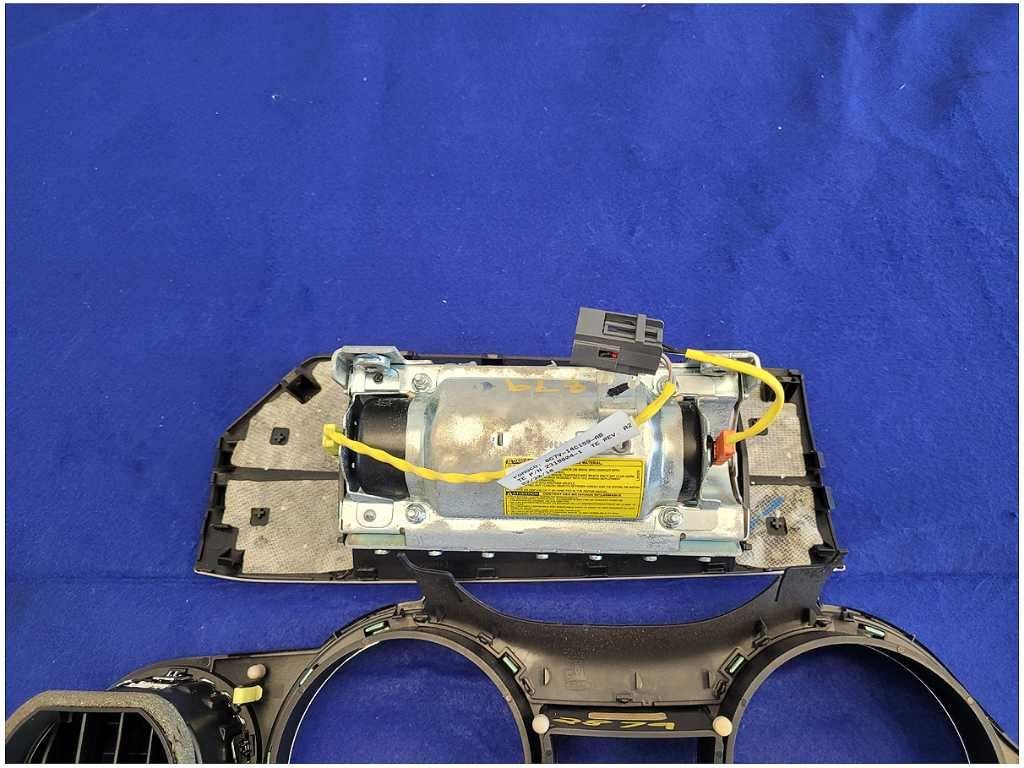 2011 - 2014 Ford Mustang GT Front Dash Trim Kit Vent Molding 2879 - The Parts Farm