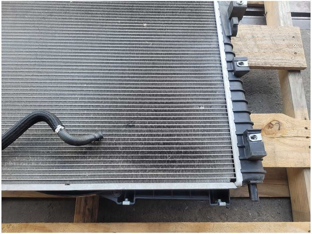 2011 - 2014 Ford Mustang GT Front Radiator Fan Shroud Blade Engine Cooling 2879 - The Parts Farm