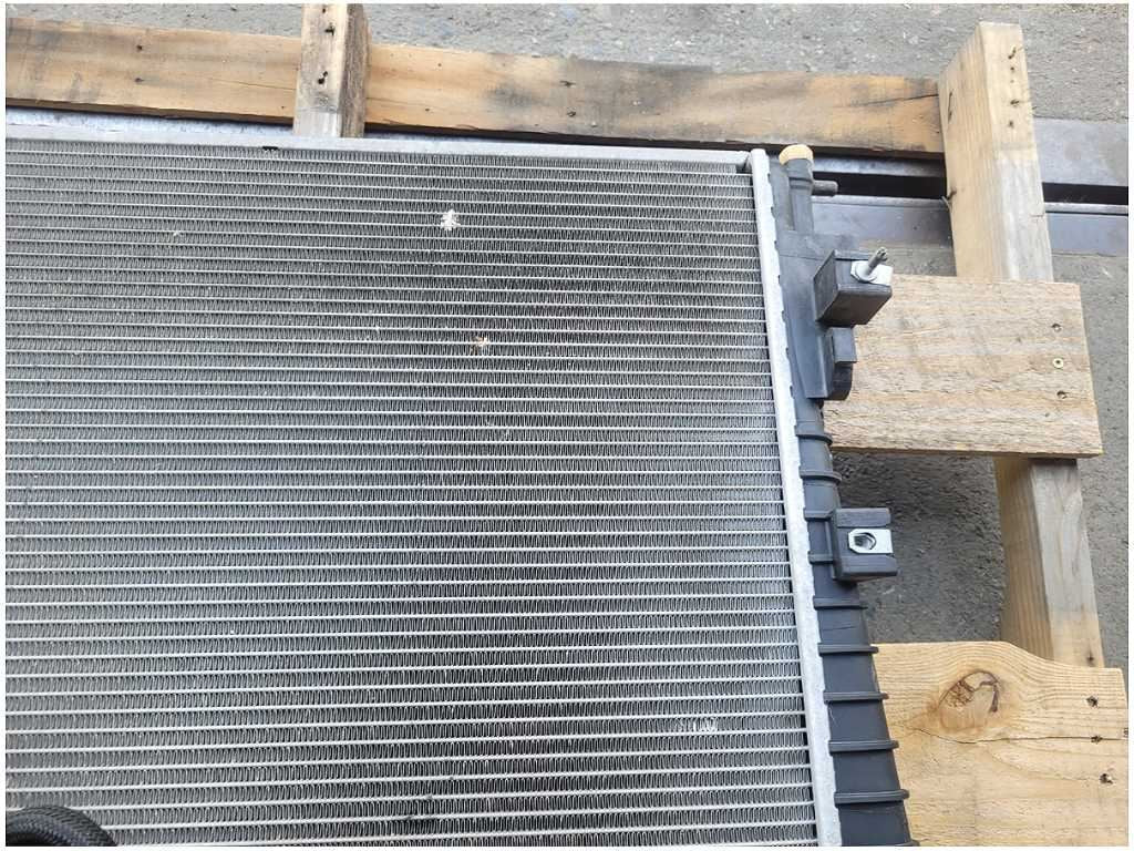 2011 - 2014 Ford Mustang GT Front Radiator Fan Shroud Blade Engine Cooling 2879 - The Parts Farm