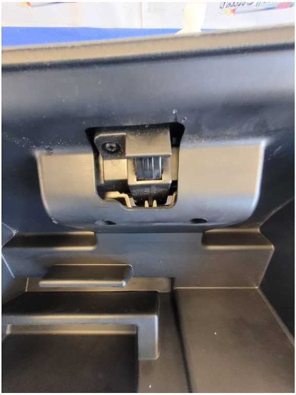 2011 - 2014 Ford Mustang GT Glove Box Passenger Dash Right Trim 2785 - The Parts Farm