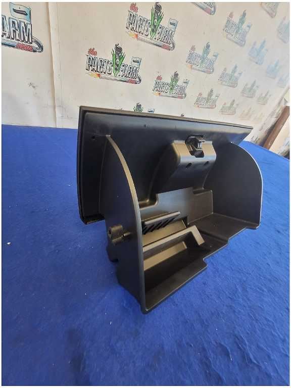 2011 - 2014 Ford Mustang GT Glove Box Passenger Dash Right Trim 2785 - The Parts Farm