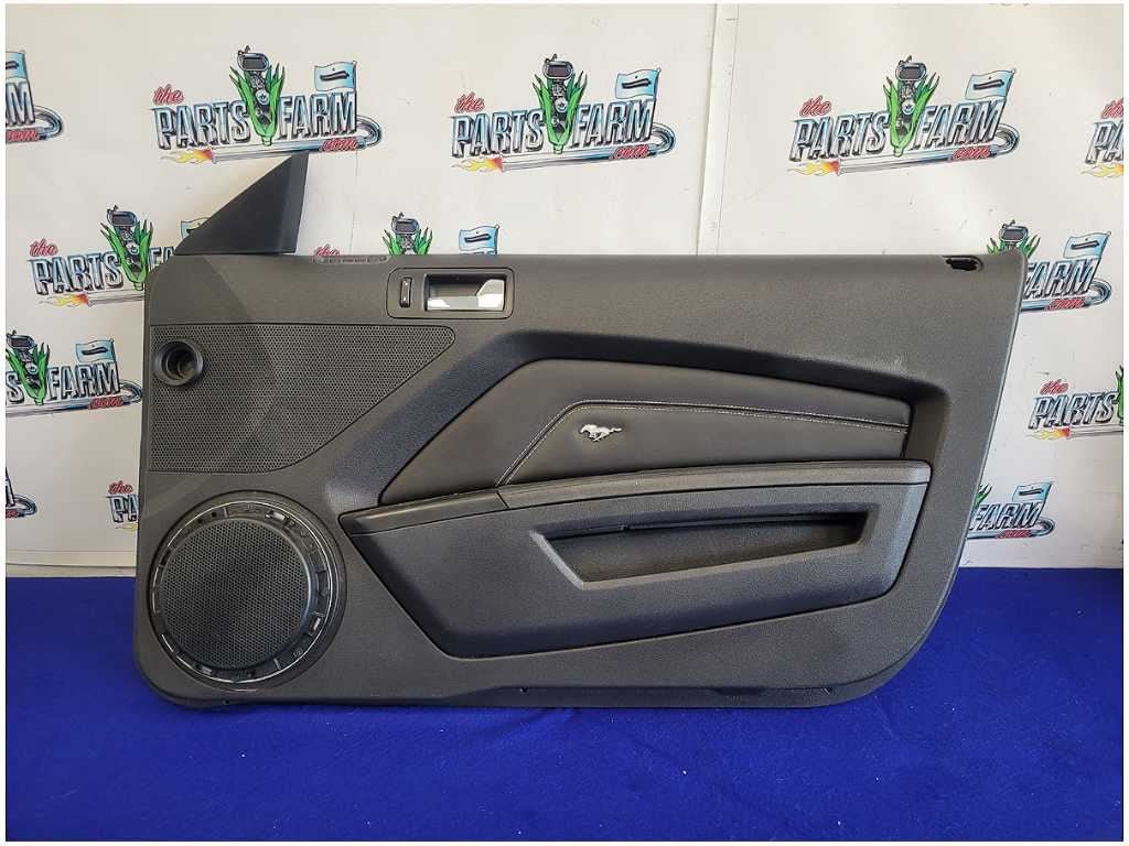 2011 - 2014 Ford Mustang GT Pair Door Panels Front Shaker Coupe Black *Read* 2714 - The Parts Farm