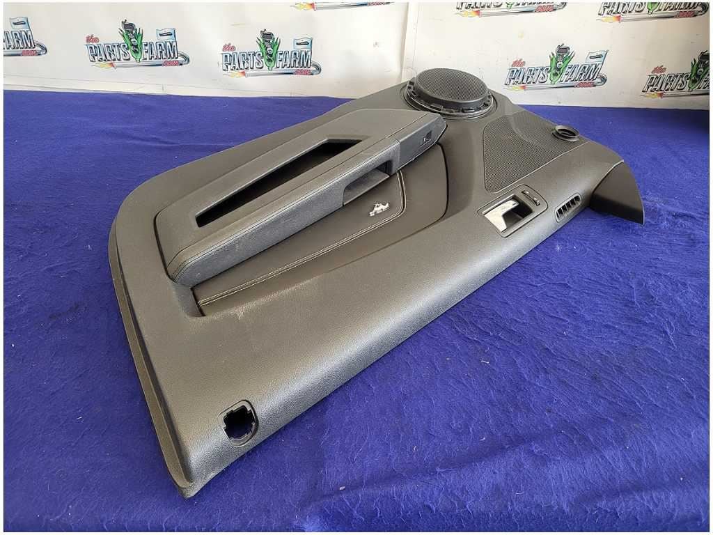 2011 - 2014 Ford Mustang GT Pair Door Panels Front Shaker Coupe Black *Read* 2714 - The Parts Farm