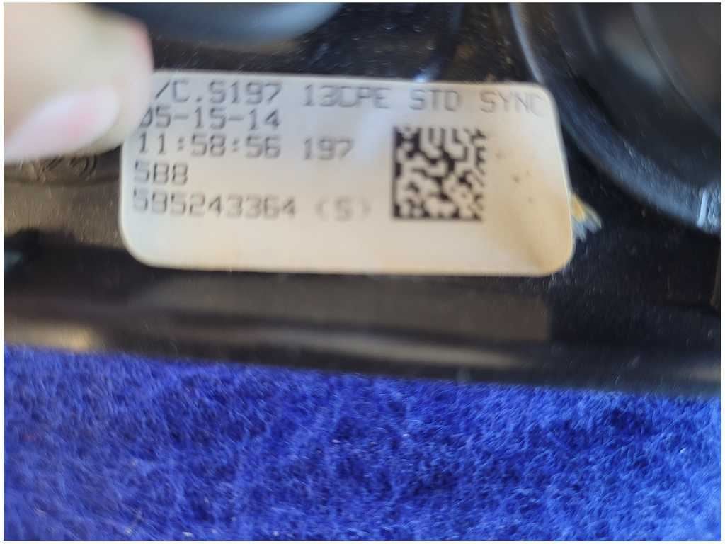 2011 - 2014 Ford Mustang GT S197 5.0L Coupe Dome Light Map Roof 2761 - The Parts Farm