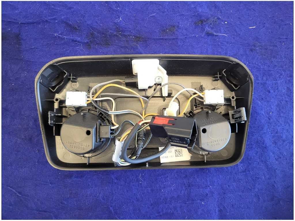 2011 - 2014 Ford Mustang GT S197 5.0L Coupe Dome Light Map Roof 2761 - The Parts Farm