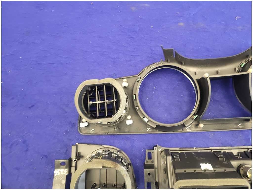 2011 - 2014 Ford Mustang GT S197 Dash Trim Kit Vent Panel Cover 2714 - The Parts Farm