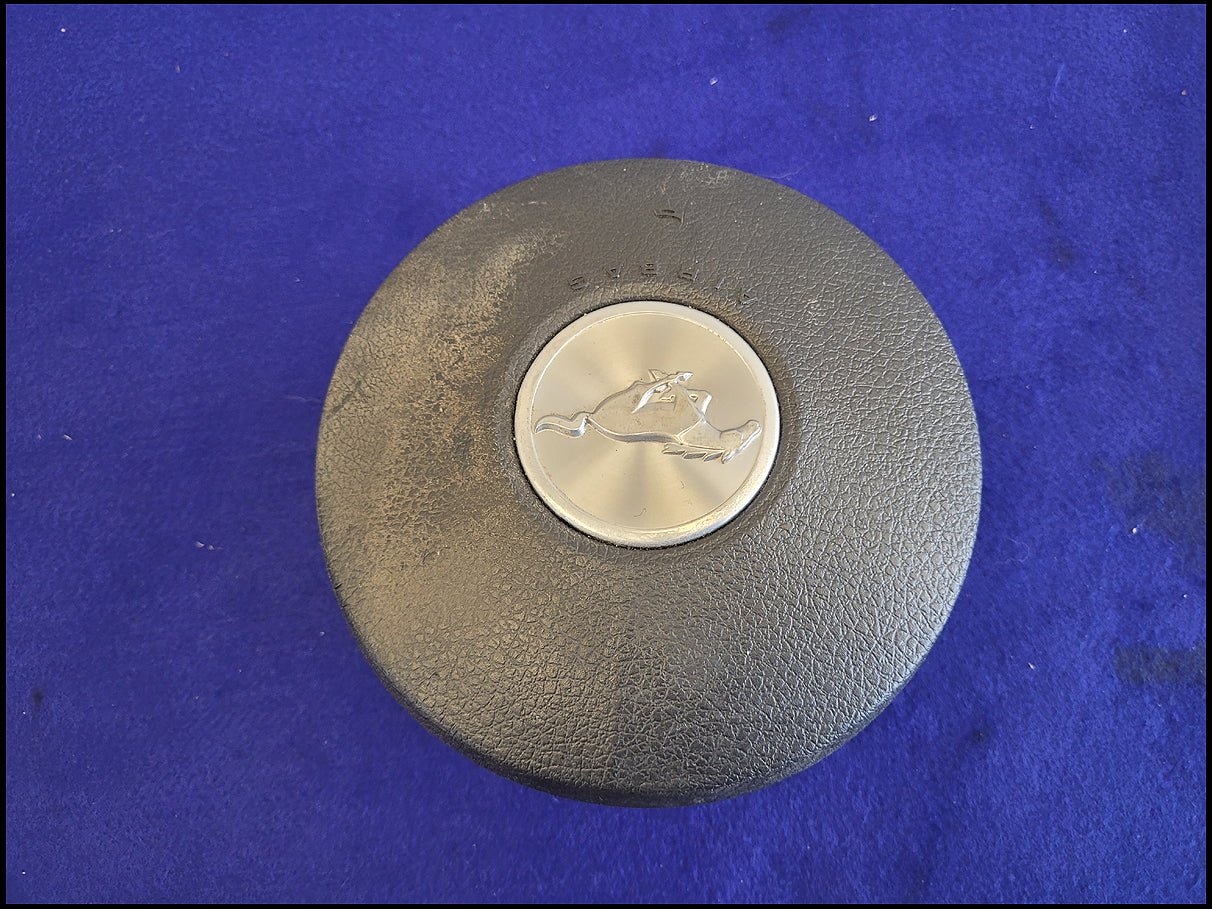 2011 - 2014 Ford Mustang GT S197 Driver Air Bag Steering Wheel Dash Front Trim 2670 - The Parts Farm