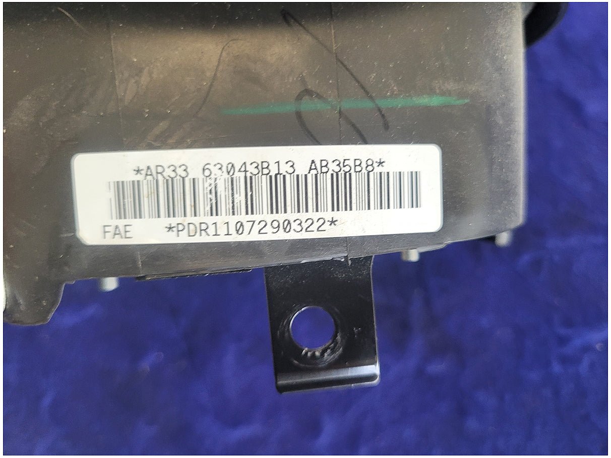 2011 - 2014 Ford Mustang GT S197 Driver Air Bag Steering Wheel Dash Front Trim 2726 - The Parts Farm