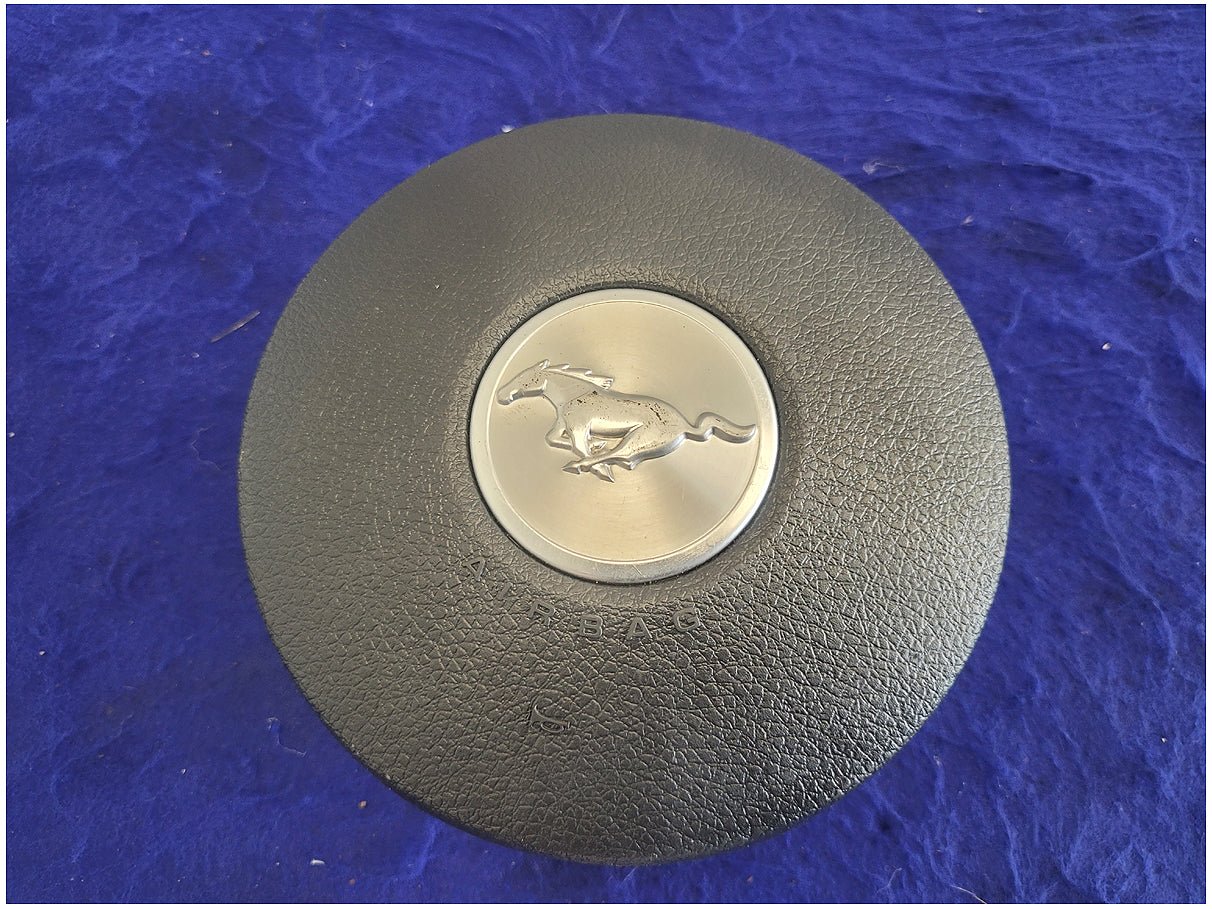 2011 - 2014 Ford Mustang GT S197 Driver Air Bag Steering Wheel Dash Front Trim 2726 - The Parts Farm