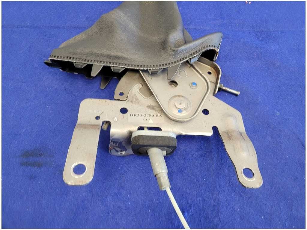 2011 - 2014 Ford Mustang GT S197 Emergency E Barke Handle Pull Console 2879 - The Parts Farm