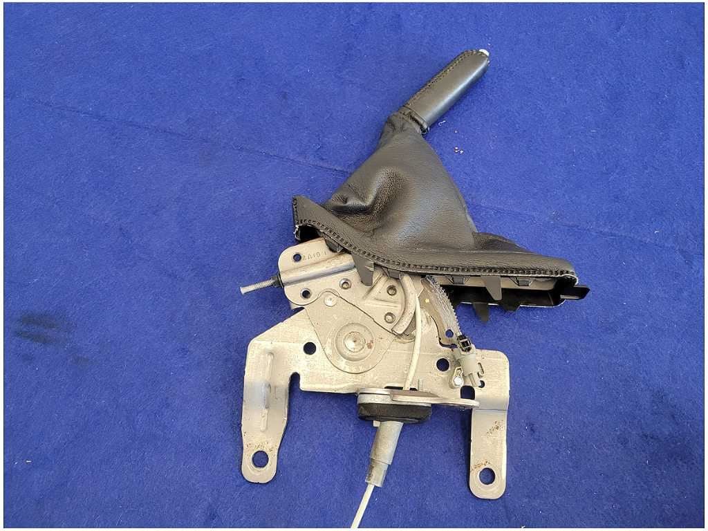 2011 - 2014 Ford Mustang GT S197 Emergency E Barke Handle Pull Console 2879 - The Parts Farm