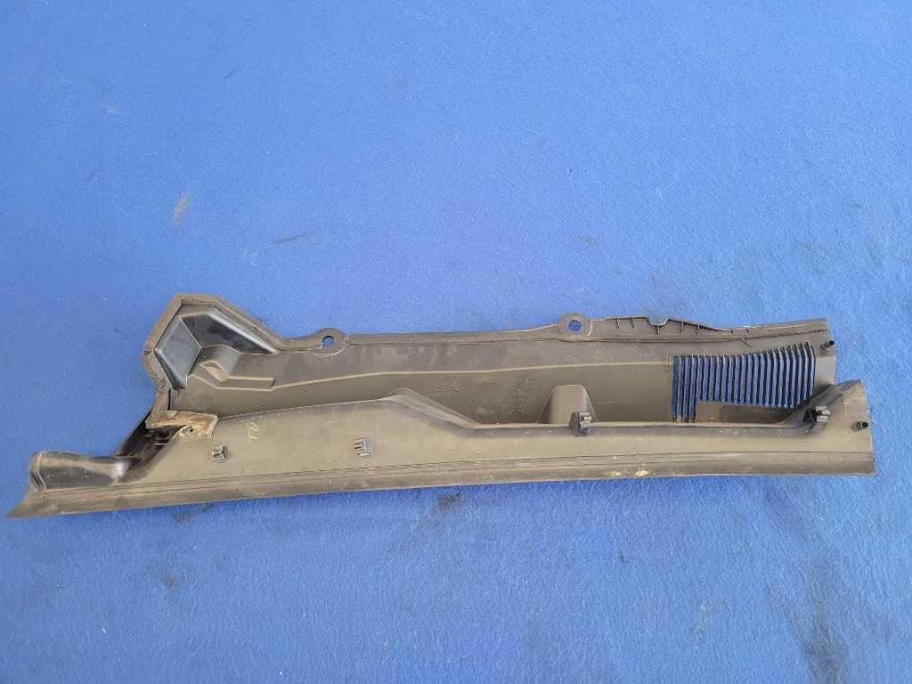 2011 - 2014 Ford Mustang GT S197 Passenger Front Cowl Panel Trim Molding 2633 - The Parts Farm