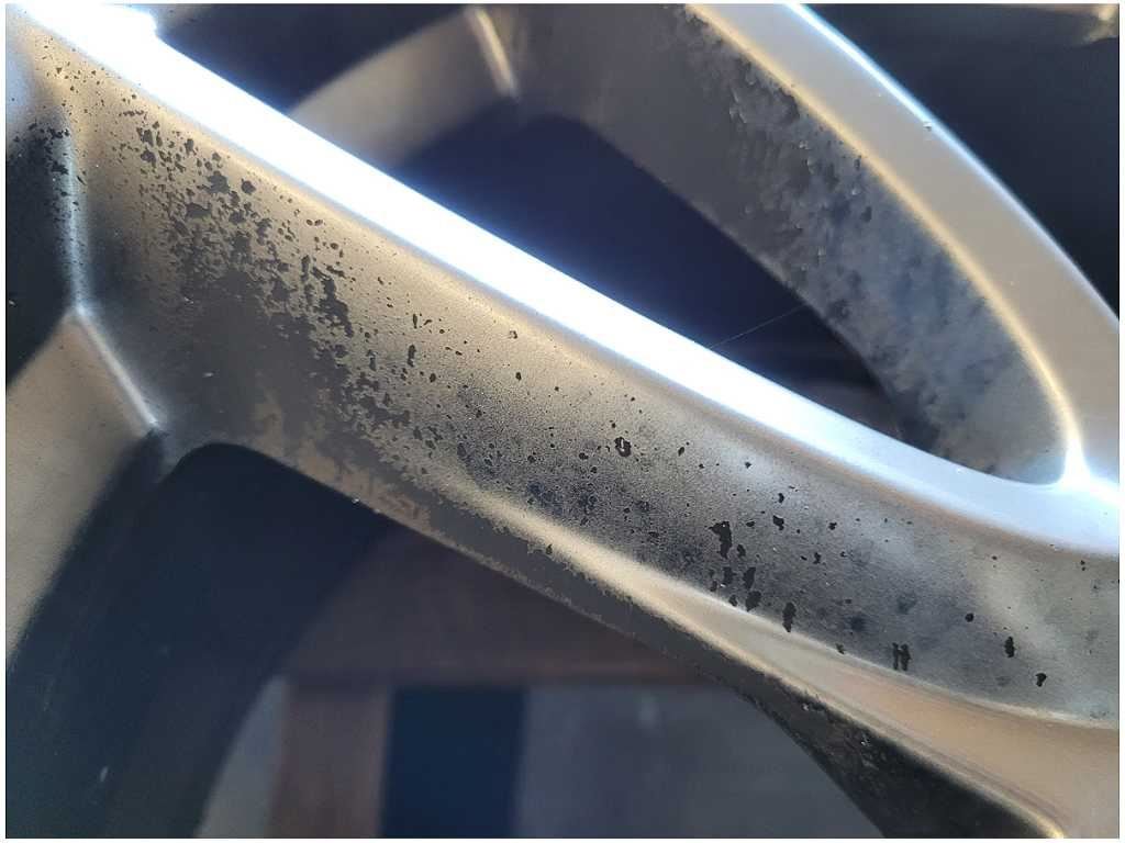 2011 - 2014 Ford Mustang GT Set Wheels 19x9 Track Pack Rims *Scuffs* Paint 2773 - The Parts Farm