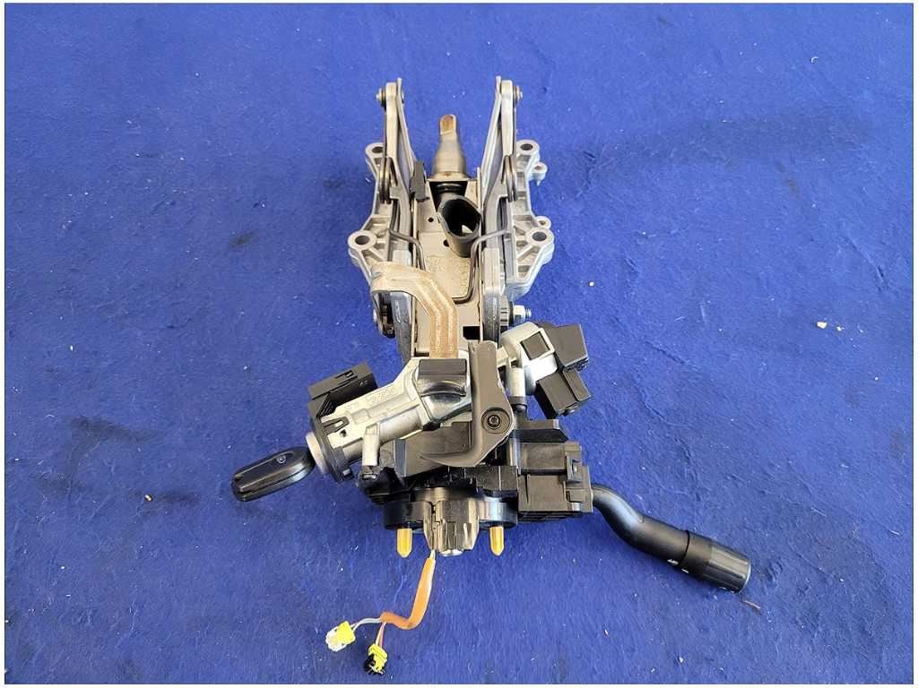2011 - 2014 Ford Mustang GT Steering Column Multi - Function Turn Signal 2773 - The Parts Farm