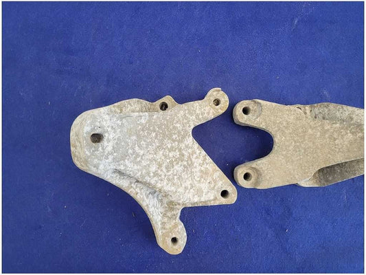 2011-2014 Mustang GT 5.0L Motor Mount Bracket Engine Pedestal LH RH Coyote