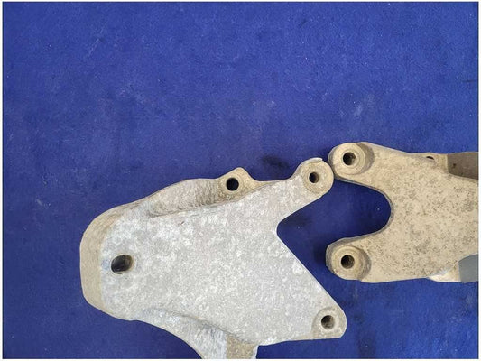 2011-2014 Mustang GT 5.0L Motor Mount Bracket Engine Pedestal LH RH Coyote