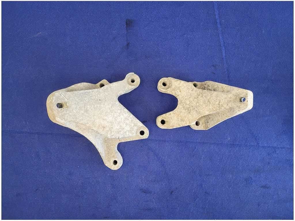 2011 - 2014 Mustang GT 5.0L Motor Mount Bracket Engine Pedestal LH RH Coyote - The Parts Farm