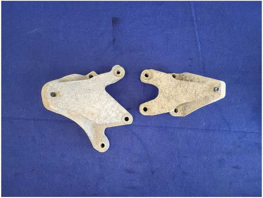 2011 - 2014 Mustang GT 5.0L Motor Mount Bracket Engine Pedestal LH RH Coyote - The Parts Farm