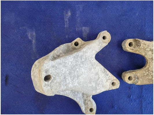 2011-2014 Mustang GT 5.0L Motor Mount Bracket Engine Pedestal LH RH Coyote