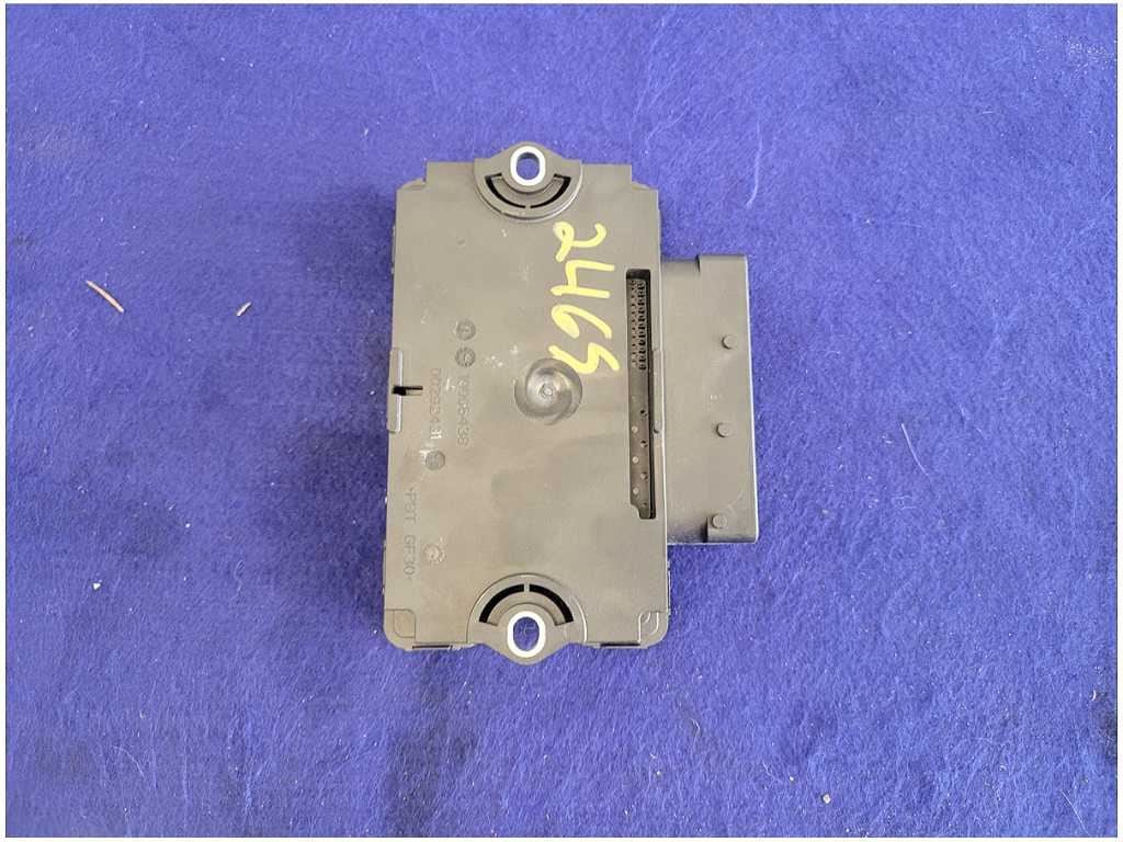 2011 - 2014 Porsche Cayenne 3.0L Diesel Electric Parking Brake Module 2465 - The Parts Farm