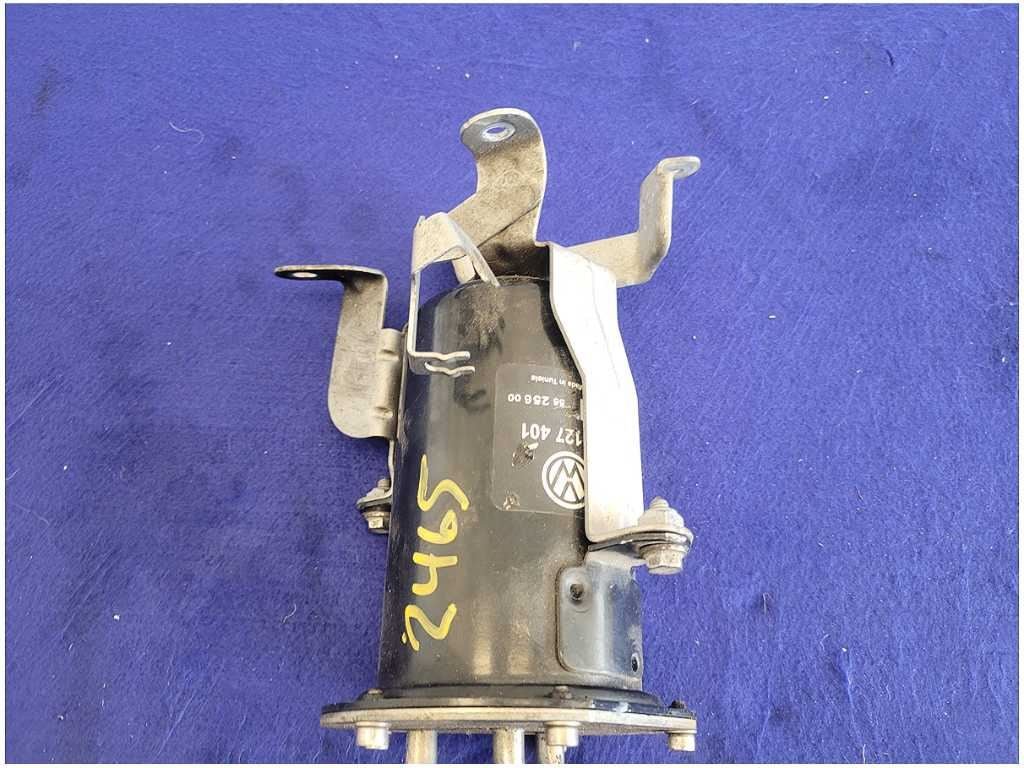 2011 - 2014 Porsche Cayenne 3.0L Diesel Fuel Filter 2465 - The Parts Farm