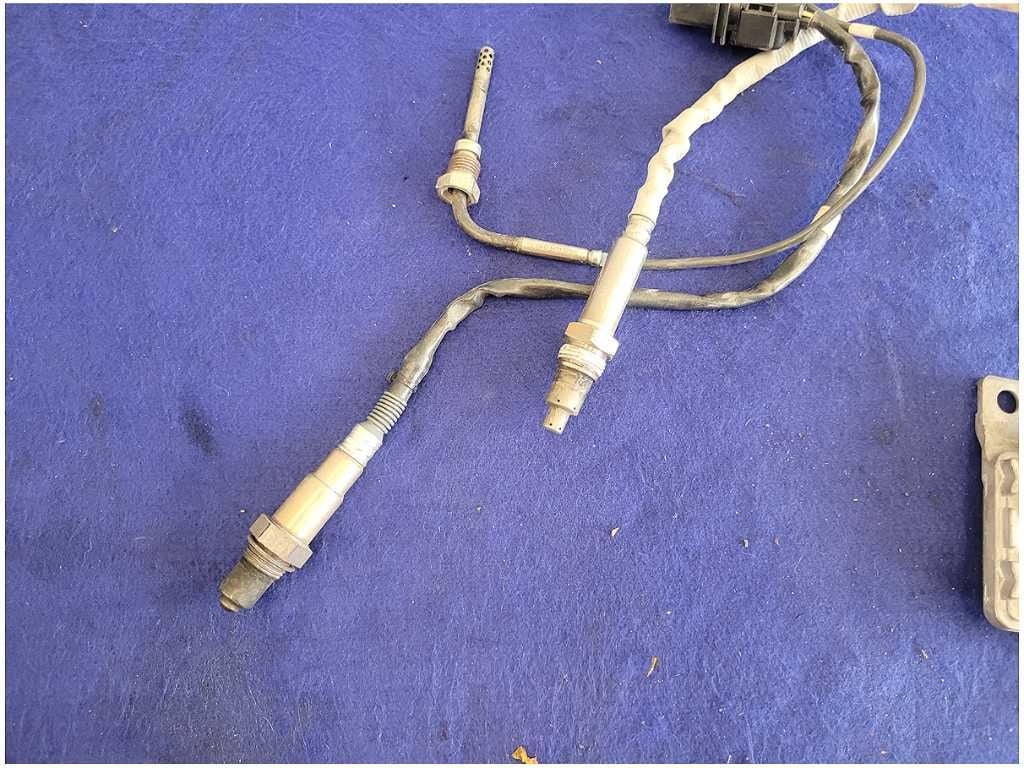 2011 - 2014 Porsche Cayenne 3.0L Diesel Oxygen Sensors o2 2465 - The Parts Farm
