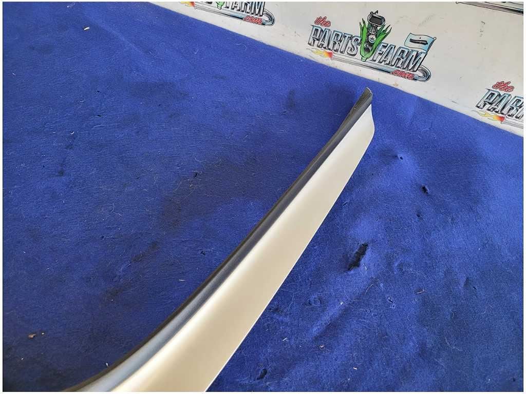2011 - 2015 Chevrolet Camaro Convertible Top Trim Surround Paint Silver 2835 - The Parts Farm