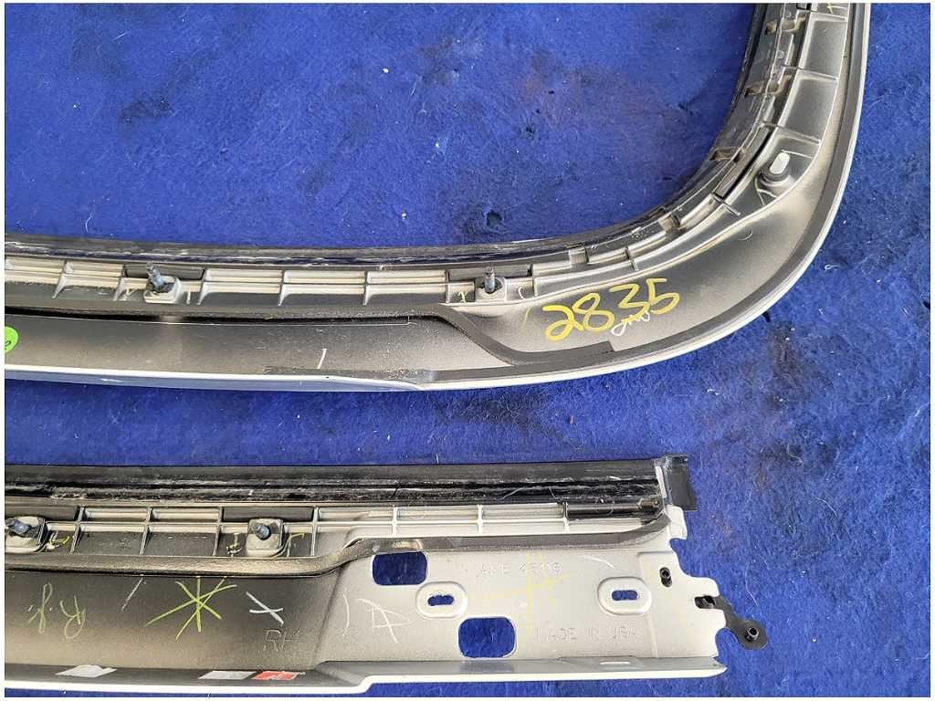2011 - 2015 Chevrolet Camaro Convertible Top Trim Surround Paint Silver 2835 - The Parts Farm