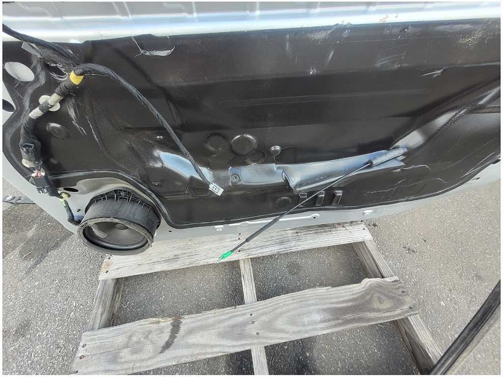 2011 - 2015 Chevy Camaro Convertible Passenger Front Door Shell Paint Silver 2835 - The Parts Farm