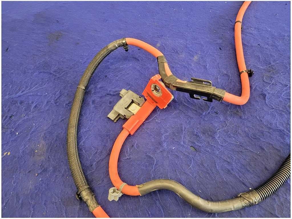 2011 Chevrolet Camaro SS 6.2L Battery Starter Harness Wire Plug Coupe M/T 2725 - The Parts Farm