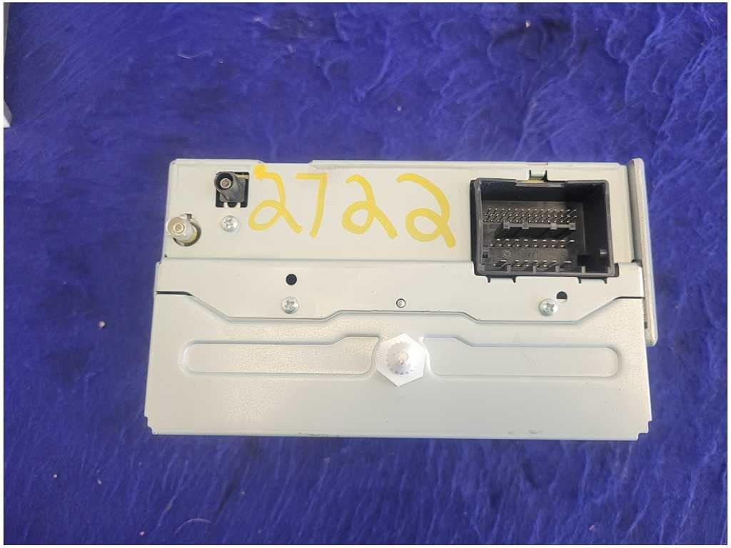 2011 Chevrolet Camaro SS Audio Radio Control Panel AM FM Receiver 2722 - The Parts Farm
