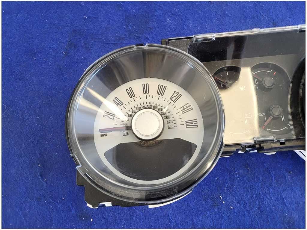 2011 Ford Mustang GT 5.0L Gauge Cluster Front Speedometer 6 Gauge 43k 2773 - The Parts Farm