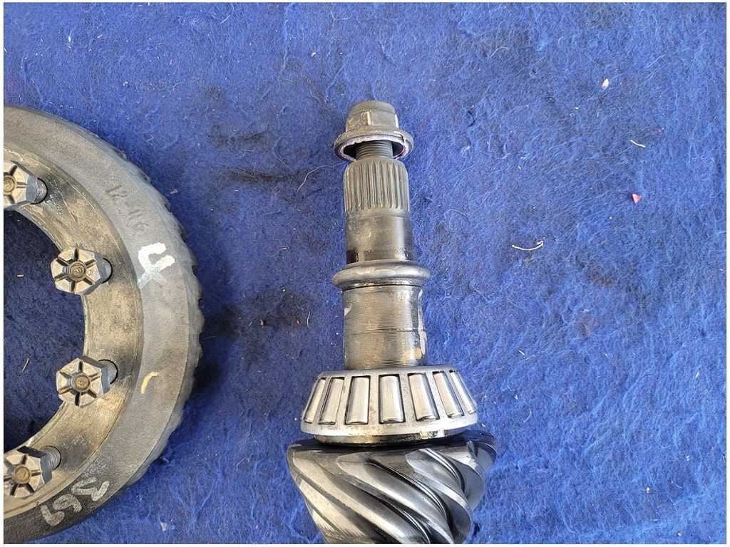 2012-2013 Ford Mustang Boss 302 3.73 Gear Ring Pinon Axle 2902 - The Parts Farm