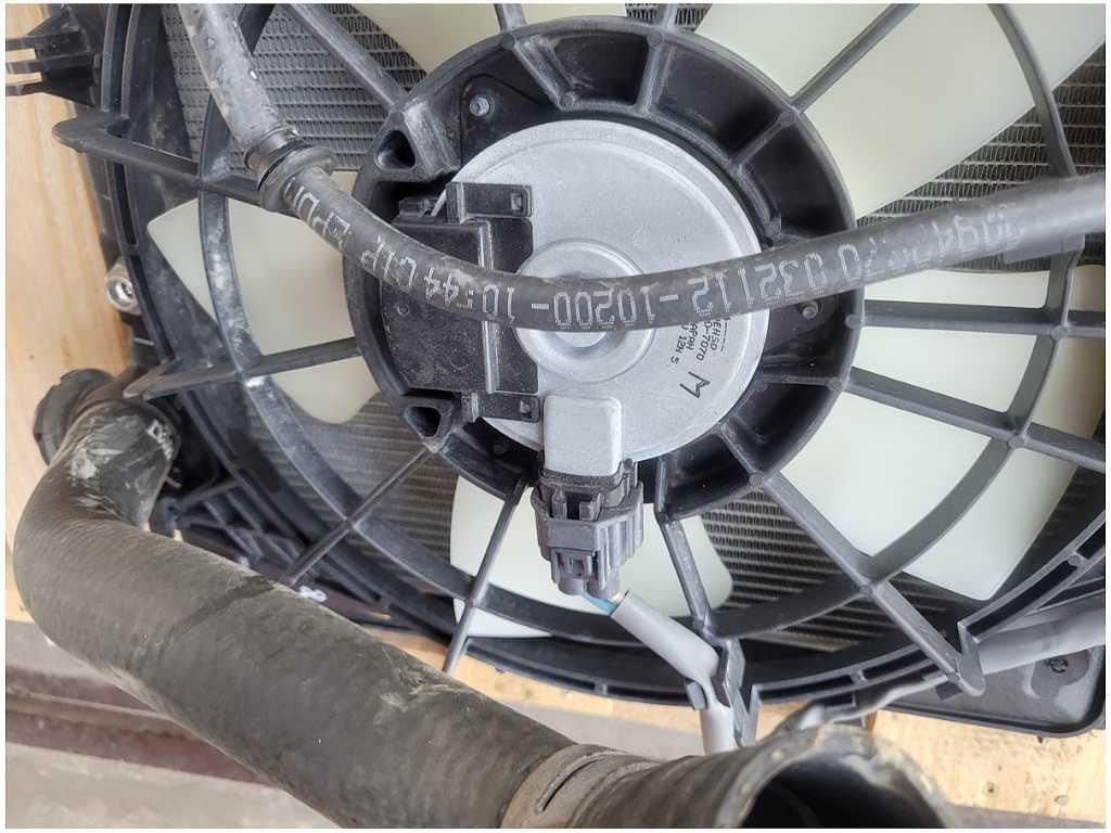 2012 - 2015 Chevrolet Camaro SS 6.2L Radiator Condenser Fan Front Cooling A/T 2865 - The Parts Farm