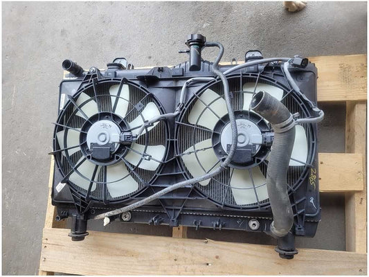 2012 - 2015 Chevrolet Camaro SS 6.2L Radiator Condenser Fan Front Cooling A/T 2865 - The Parts Farm