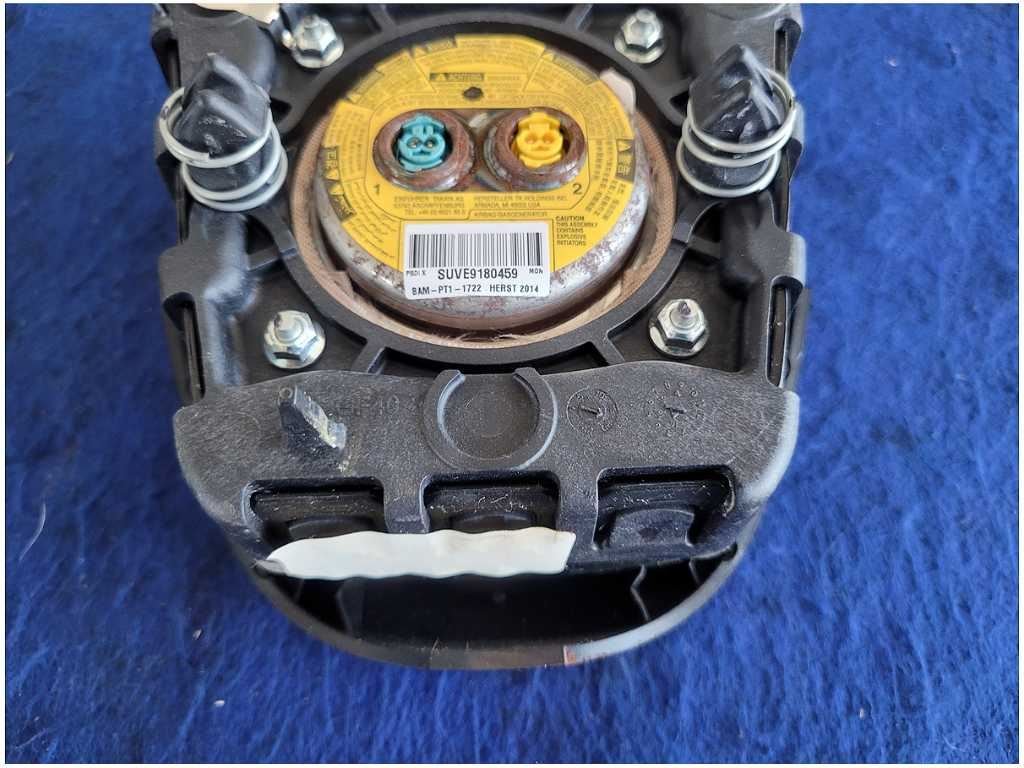 2012-2015 Chevrolet Camaro SS 6.2L Steering Wheel Front Column Trim 2889 - The Parts Farm