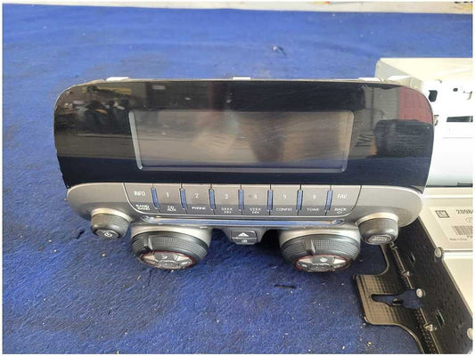 2012 Chevrolet Camaro SS Audio Receiver Radio Control Panel AM FM CD Info 2865