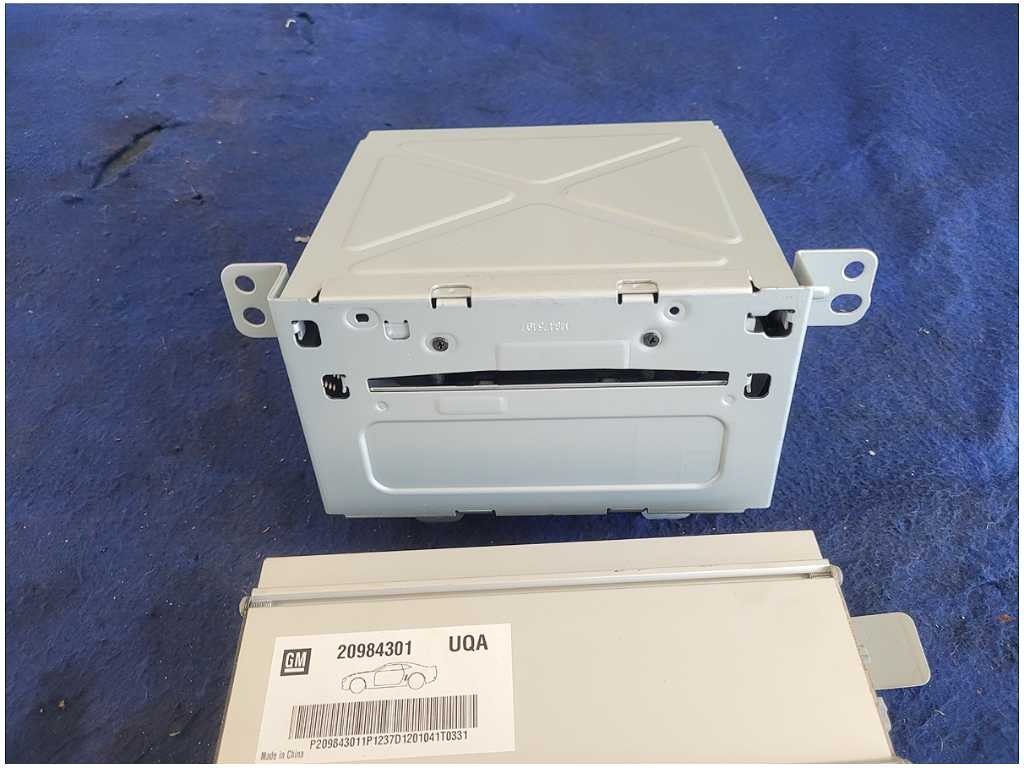 2012 Chevrolet Camaro SS Audio Receiver Radio Control Panel AM FM CD Info 2865 - The Parts Farm